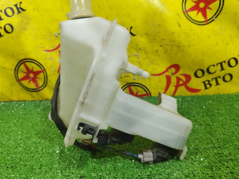 Бачок стеклоомывателя, 500 рублей, Красноярск