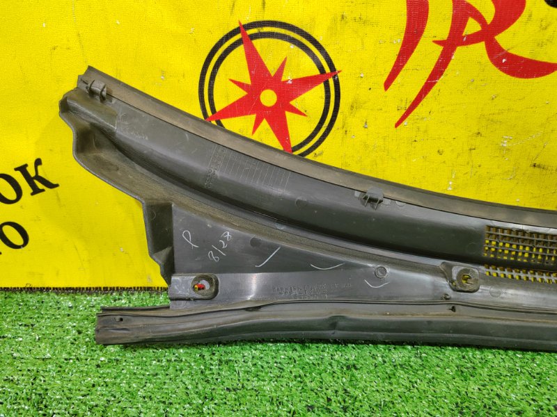 Решетка под лобовое стекло, 800 рублей, Красноярск