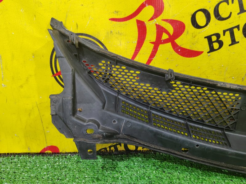 Решетка под лобовое стекло, 300 рублей, Красноярск