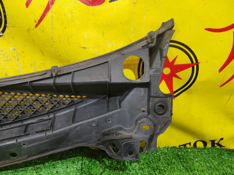 Решетка под лобовое стекло, 300 рублей, Красноярск