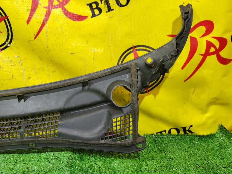 Решетка под лобовое стекло, 800 рублей, Красноярск