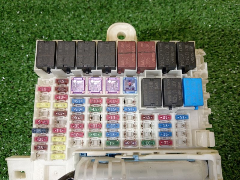 Блок предохранителей, 2000 рублей, Красноярск