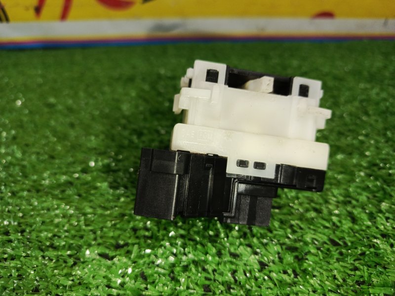 Подрулевой переключатель света, 300 рублей, Красноярск