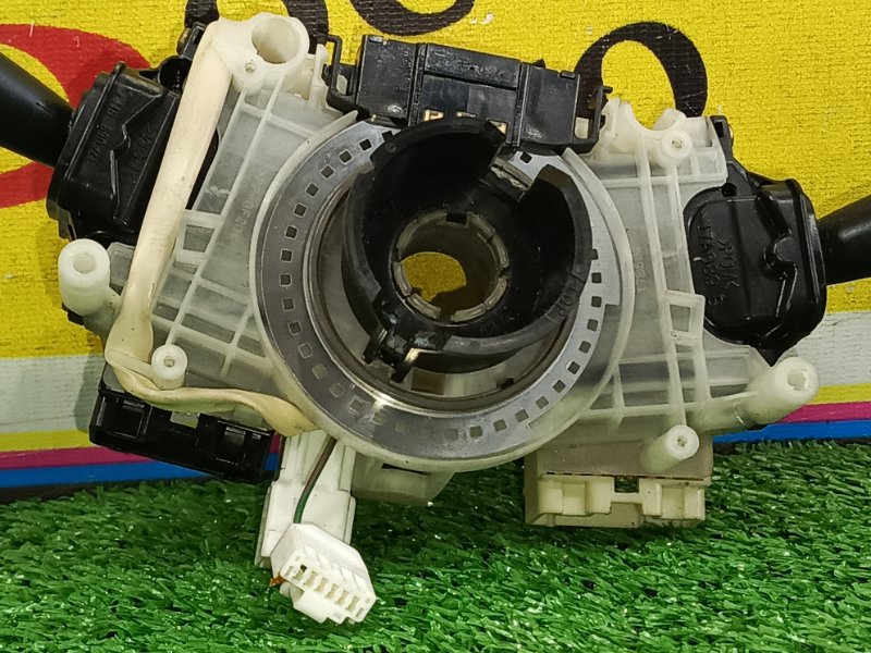 Подрулевой переключатель света, 1000 рублей, Красноярск