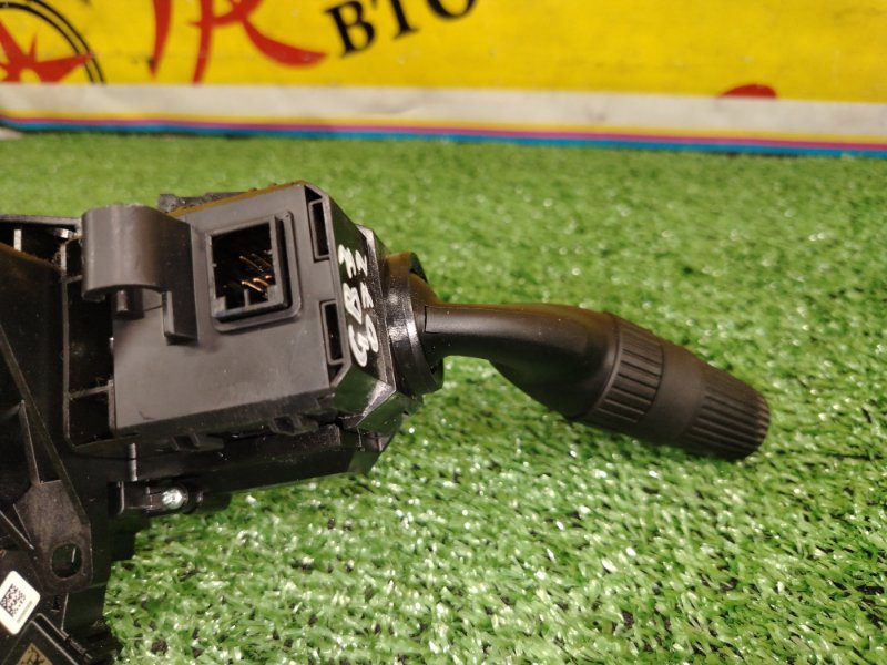 Подрулевой переключатель света, 500 рублей, Красноярск