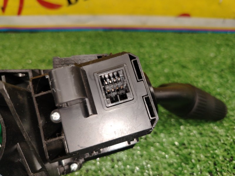 Подрулевой переключатель света, 500 рублей, Красноярск