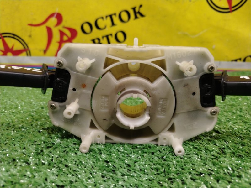 Подрулевой переключатель света, 500 рублей, Красноярск