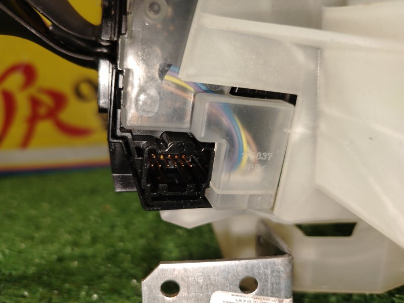 Подрулевой переключатель света, 600 рублей, Красноярск