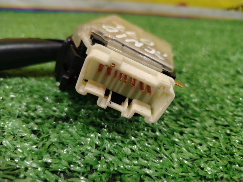 Подрулевой переключатель света, 300 рублей, Красноярск