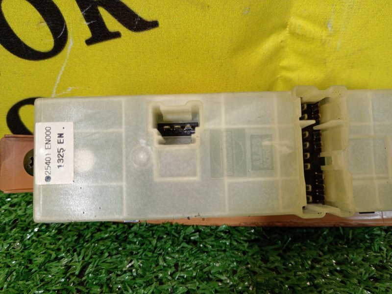 Блок управления стеклоподъемниками, 300 рублей, Красноярск