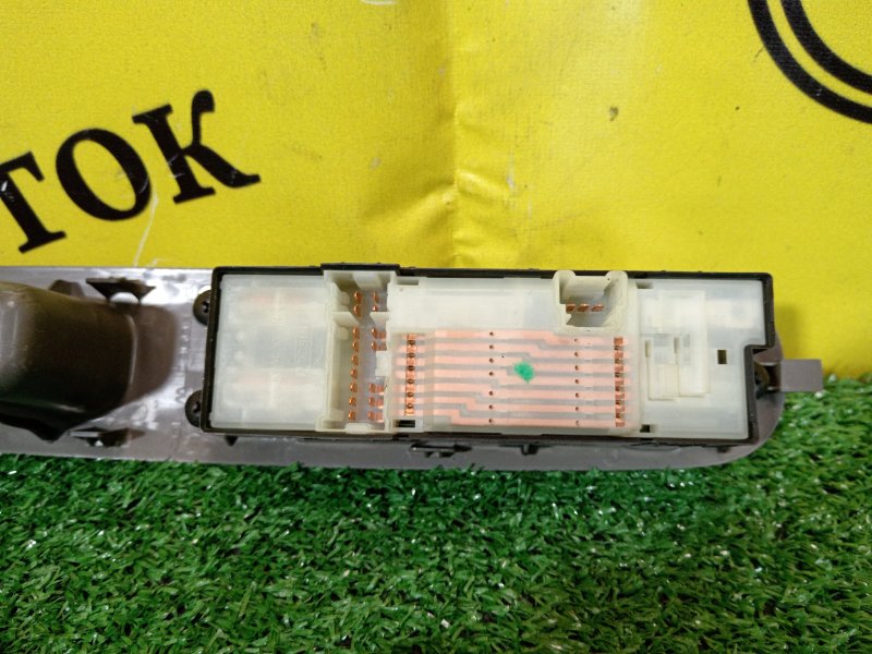 Блок управления стеклоподъемниками, 300 рублей, Красноярск