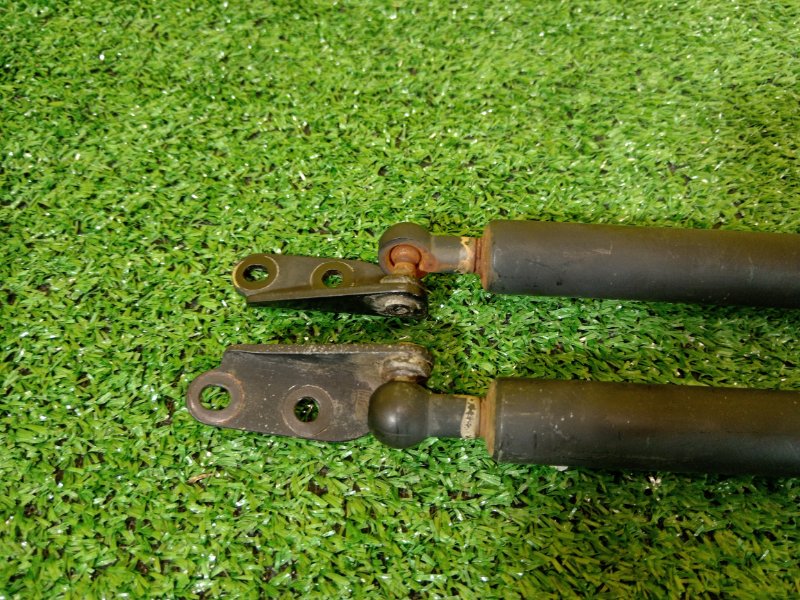 амортизатор багажника, 300 рублей, Красноярск