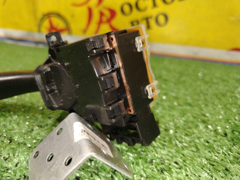 Подрулевой переключатель дворников, 200 рублей, Красноярск