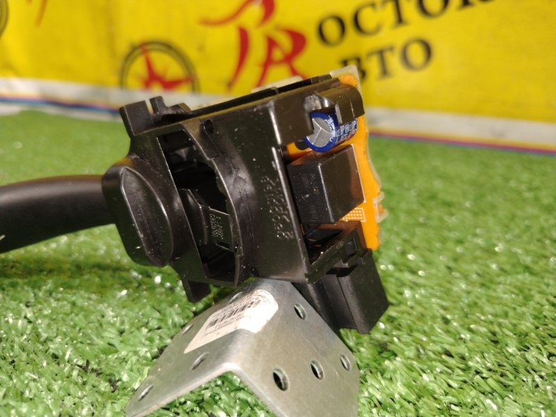 Подрулевой переключатель дворников, 200 рублей, Красноярск