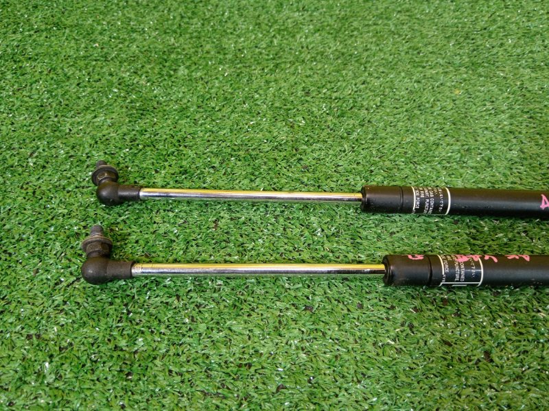 Амортизатор капота, 600 рублей, Красноярск