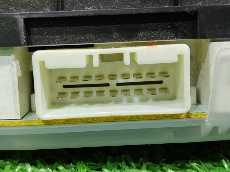 Панель приборов, 2000 рублей, Красноярск