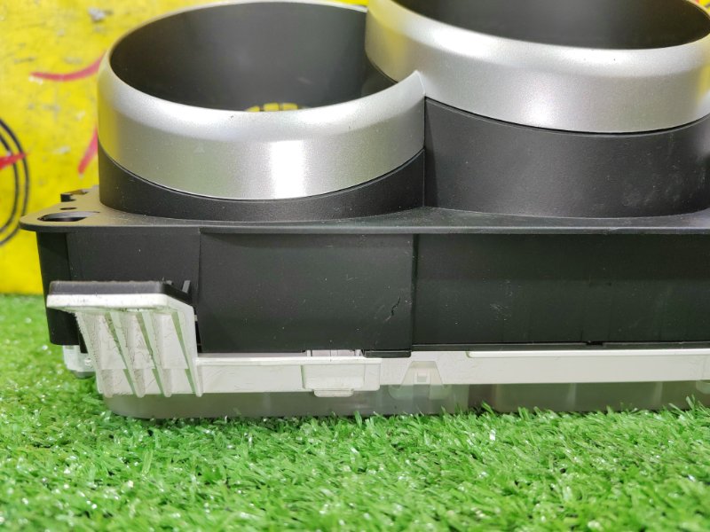 Панель приборов, 2000 рублей, Красноярск