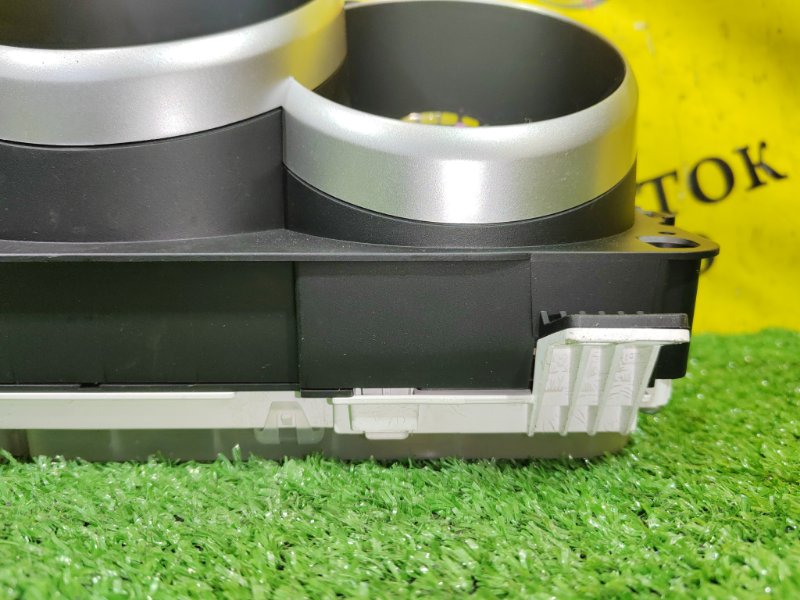 Панель приборов, 2000 рублей, Красноярск