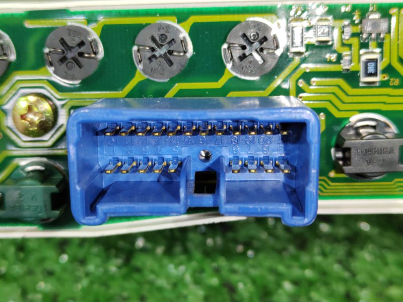 Панель приборов, 500 рублей, Красноярск