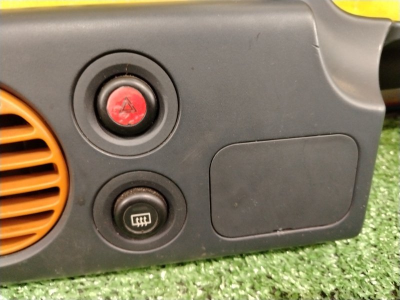 Консоль панели приборов, 3000 рублей, Красноярск