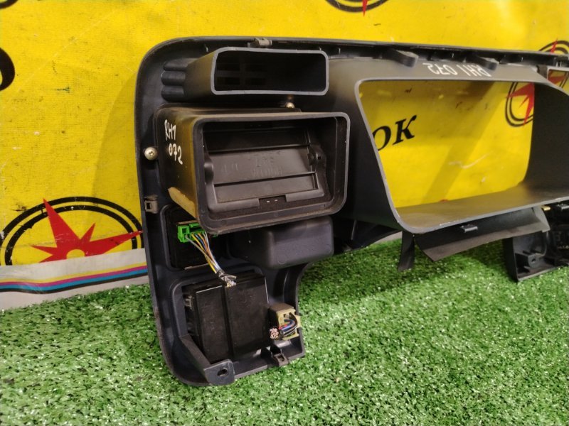 Консоль панели приборов, 3000 рублей, Красноярск