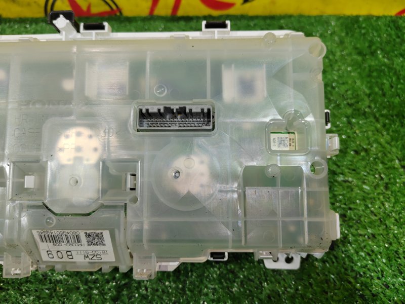 Панель приборов, 2000 рублей, Красноярск