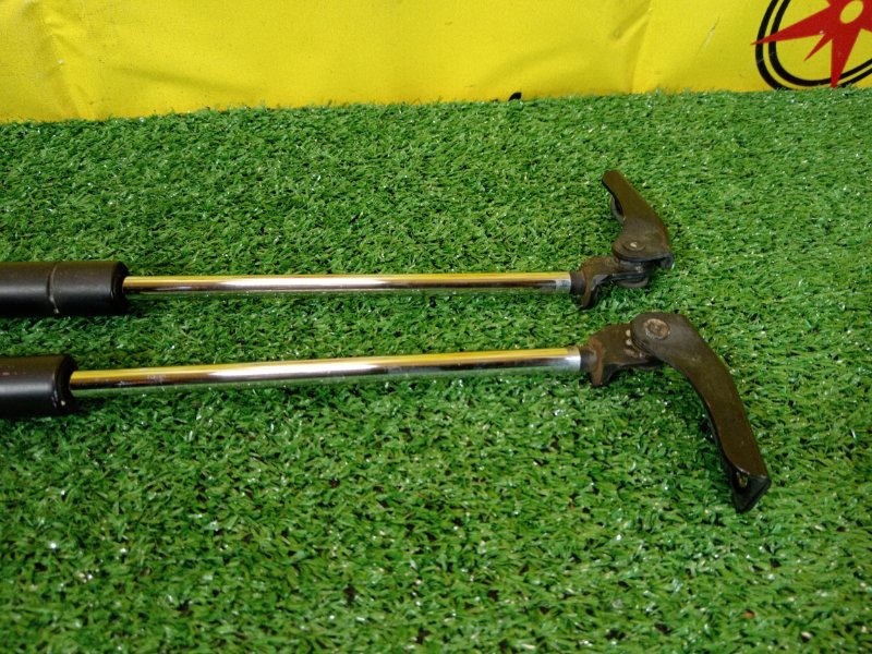 амортизатор багажника, 800 рублей, Красноярск