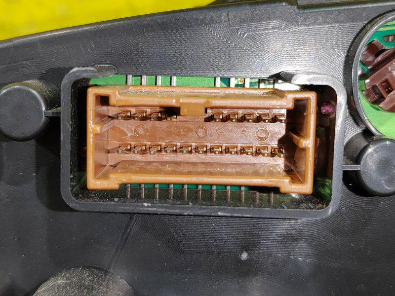 Панель приборов, 2000 рублей, Красноярск