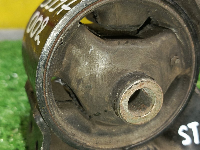 Подушка двигателя, 350 рублей, Красноярск