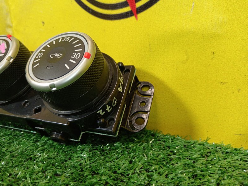 Блок управления климат-контролем, 1000 рублей, Красноярск