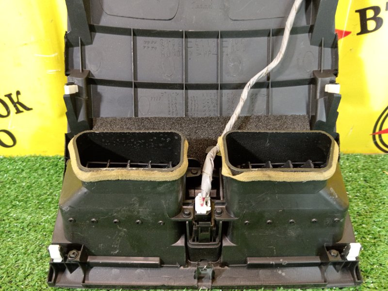 пластиковые детали салона, 800 рублей, Красноярск