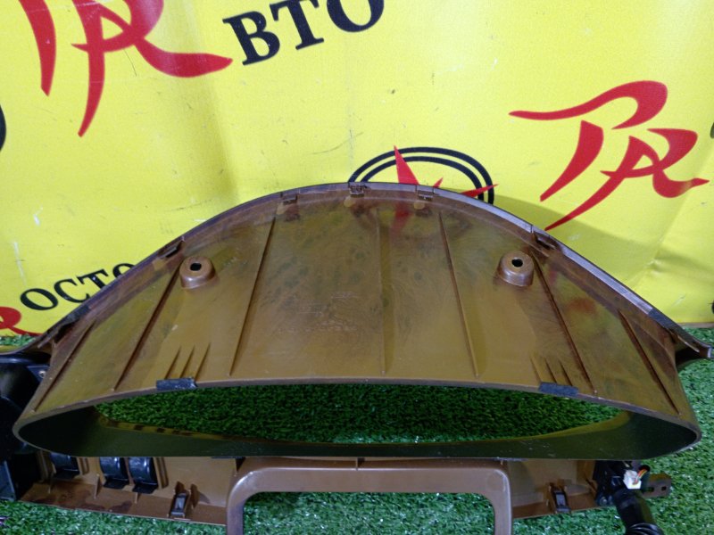 Консоль панели приборов, 1000 рублей, Красноярск