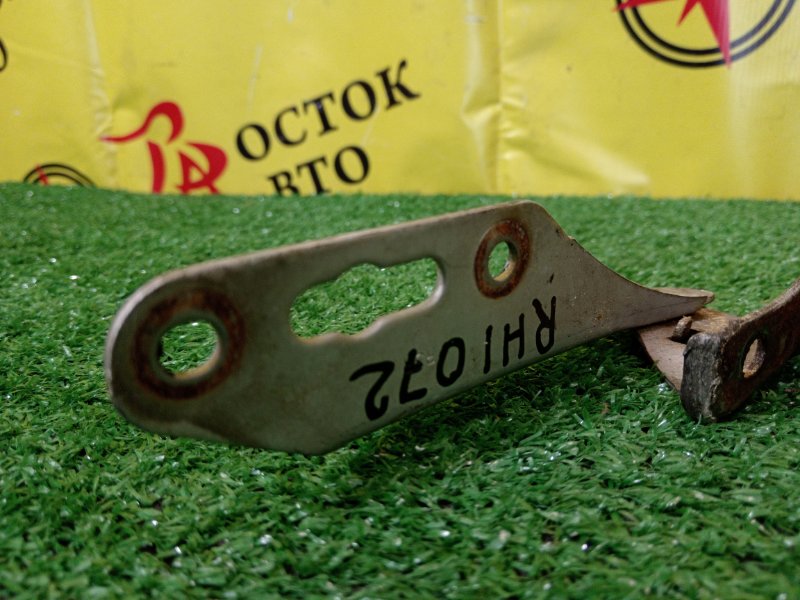 Петля капота, 300 рублей, Красноярск