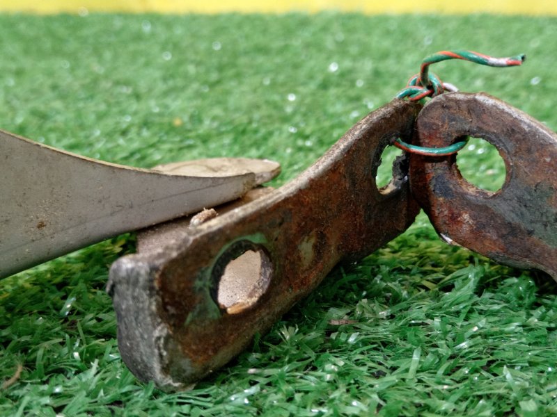 Петля капота, 300 рублей, Красноярск