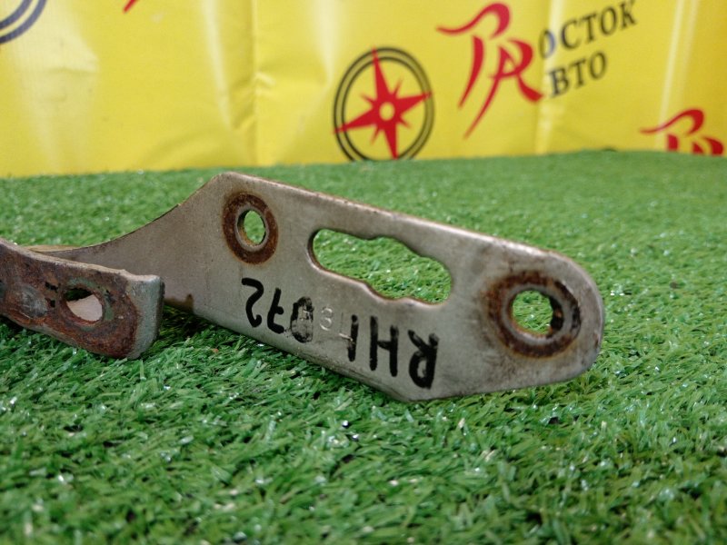 Петля капота, 300 рублей, Красноярск