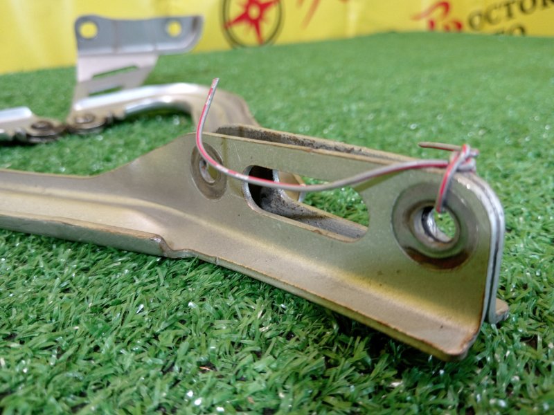 Петля капота, 300 рублей, Красноярск