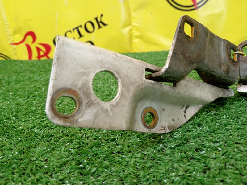 Петля капота, 300 рублей, Красноярск