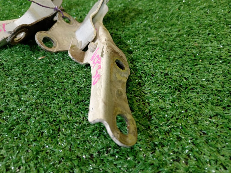 Петля капота, 500 рублей, Красноярск