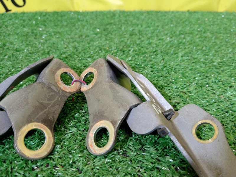 Петля капота, 800 рублей, Красноярск