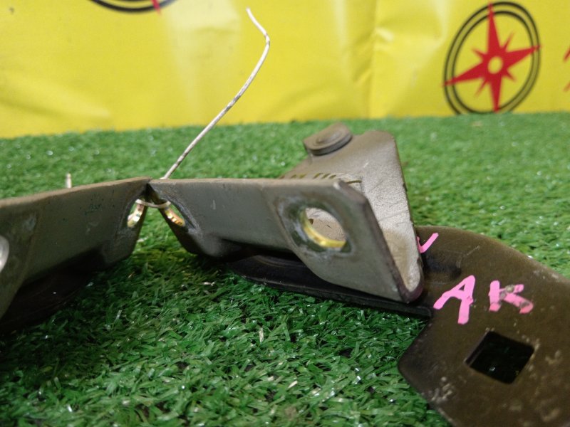 Петля капота, 300 рублей, Красноярск