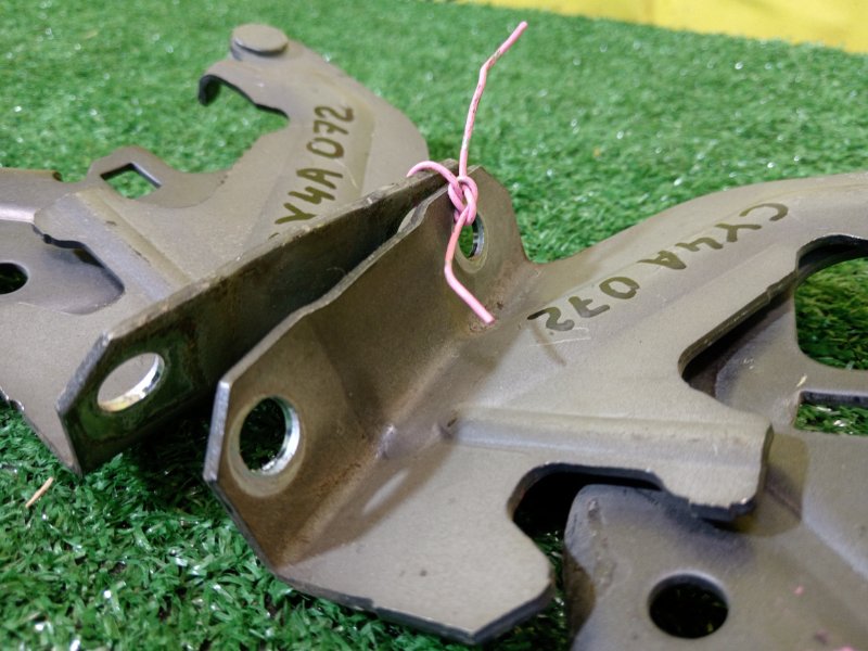 Петля капота, 1000 рублей, Красноярск