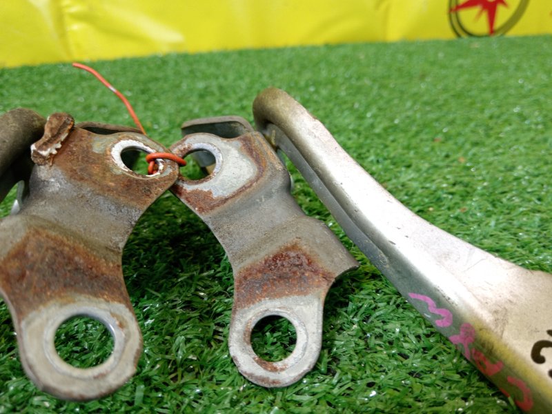 Петля капота, 1000 рублей, Красноярск