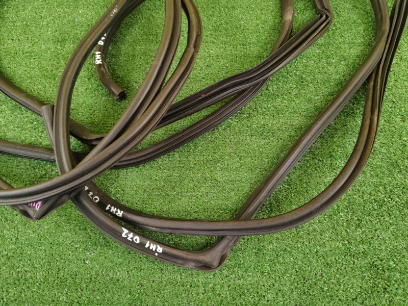 уплотнитель, 1500 рублей, Красноярск