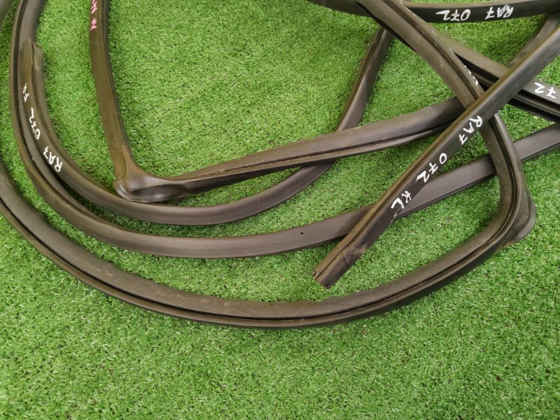 уплотнитель, 1400 рублей, Красноярск