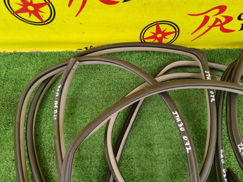 уплотнитель, 3000 рублей, Красноярск