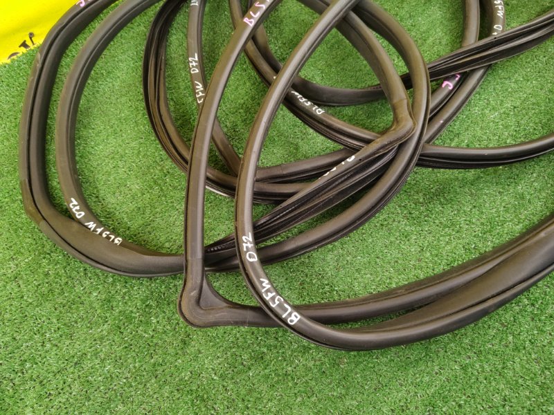 уплотнитель, 3000 рублей, Красноярск