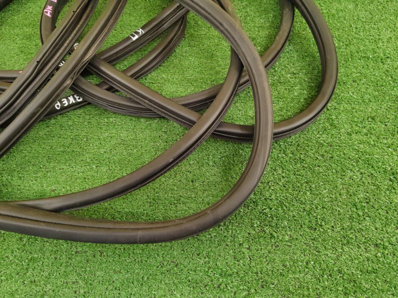 уплотнитель, 2000 рублей, Красноярск