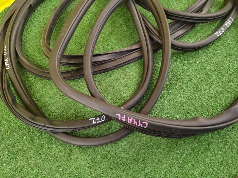 уплотнитель, 4000 рублей, Красноярск