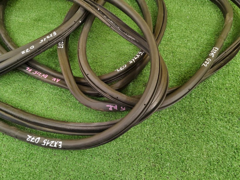 уплотнитель, 3000 рублей, Красноярск