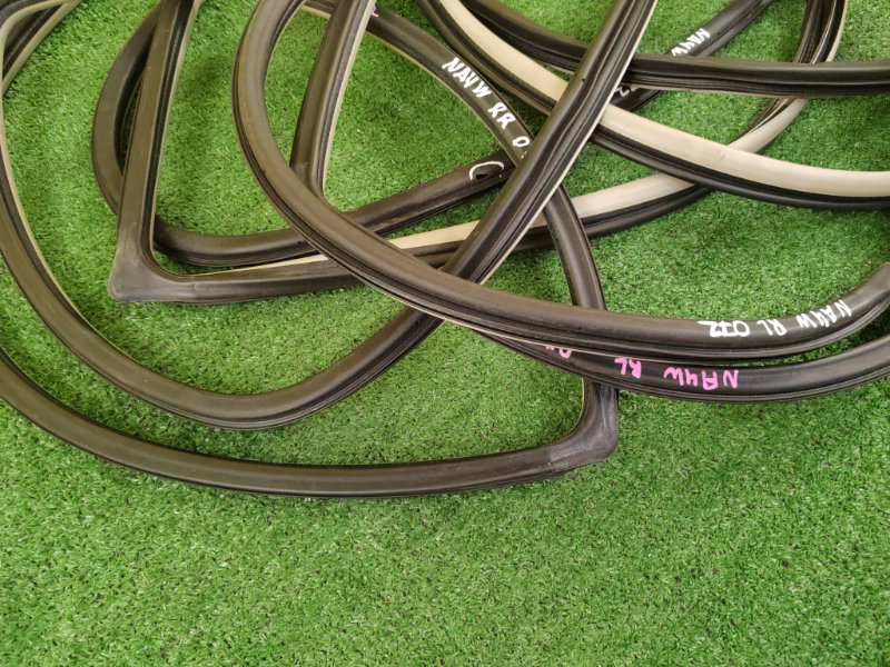 уплотнитель, 4000 рублей, Красноярск